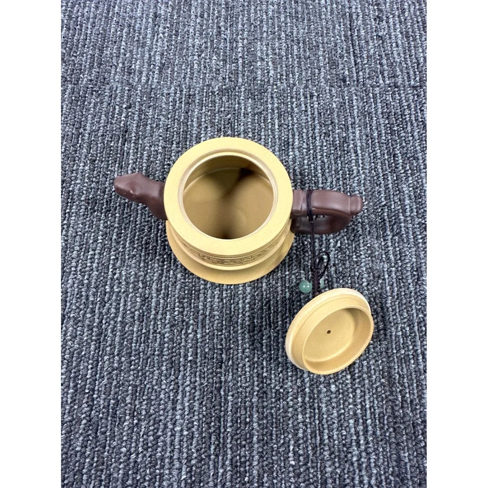 Yixing Zisha Clay Teapot Mythical Beast Pixiu Finial Two-Tone Yellow Brown Tea